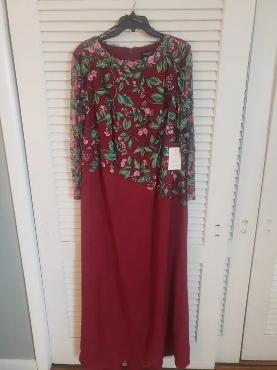 Tadashi Shoji Wine Floral Crepe Gown 2X (18Q) – NWT – Lightweight & Elegant - Picture 6 of 9